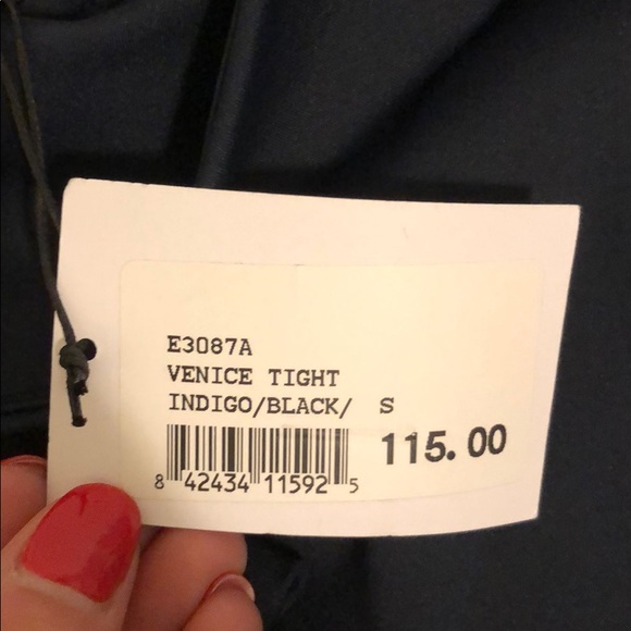 Bandier splits59 leggings - Picture 4 of 4